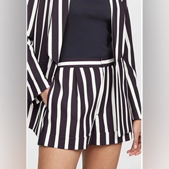 Alice +Olivia Moondust Black and White Striped shorts size 10 - Picture 10 of 12